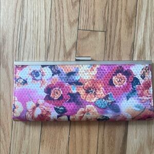 Floral Clutch Wallet gorgeous!!!!
